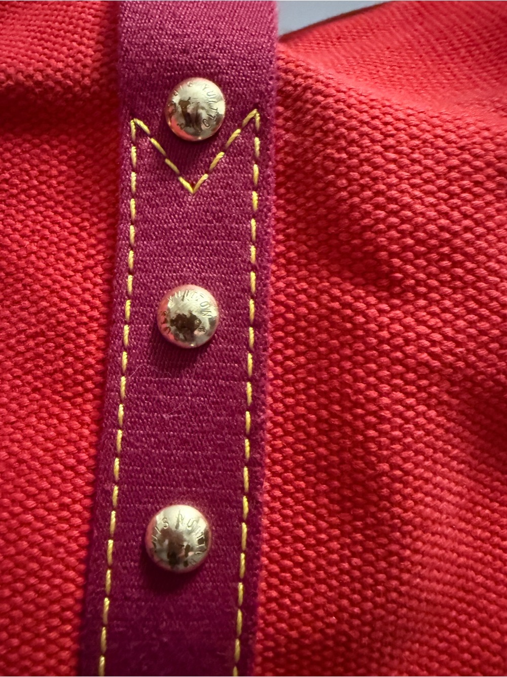 Louis Vuitton Red Cabas Antigua MM - Limited - Vintage Luxury - Perfect Tote - Picture 7 of 16